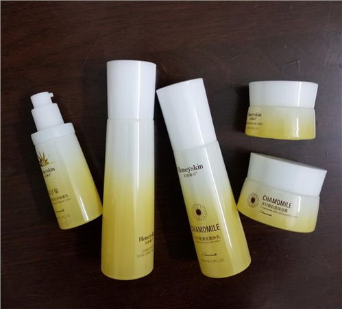 广州市乐鑫玻璃制品厂 专业打造高品质化妆品玻璃瓶